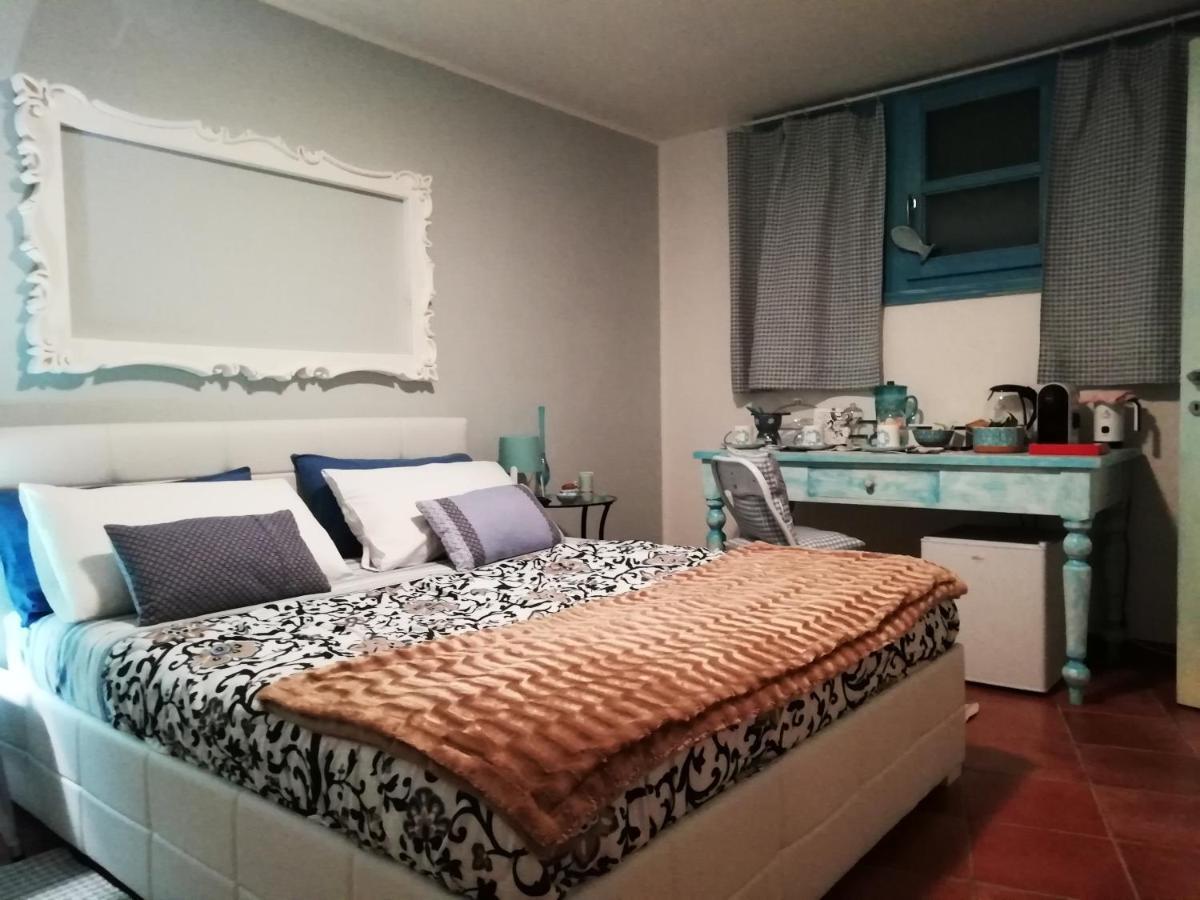 La Forma Dell'Acqua Bed & Breakfast Su Forti Luaran gambar