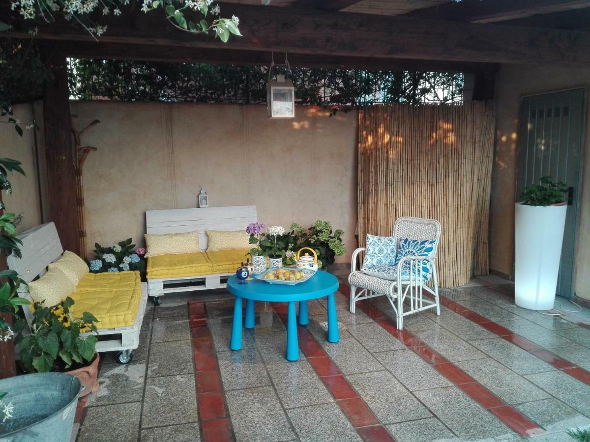 La Forma Dell'Acqua Bed & Breakfast Su Forti Luaran gambar